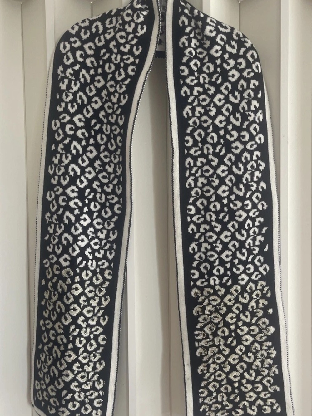 Chico's Black&White Leopard Beanie & Scarf - Picture 2 of 7